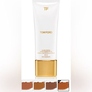 TOM FORD Glow Tinted Moisturizer SPF 15 Color: Warm Almond 9.5